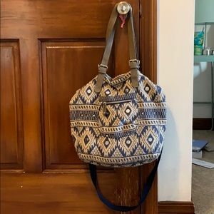 Blue and beige tote bag